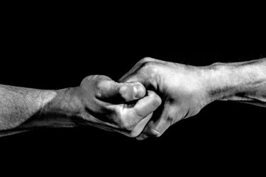 ミニマリストの人間関係の断捨離